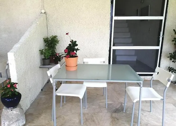 Semesterbostad Maisonaitte In New Epidavros *